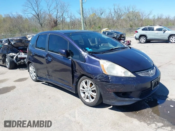2009 Honda Fit Sport with VIN JHMGE88479S007307, listed as a IAAI auction lot 41801827 with 212,998 mi miles. Bid and sale history available at carsss.com. Image 1.