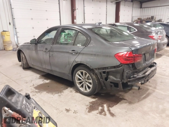 2018 BMW 3 Series 320i xDrive with VIN WBA8E5G50JNU48047, listed as a IAAI auction lot 41564022 with 69,971 mi miles. Bid and sale history available at carsss.com. Image 3.