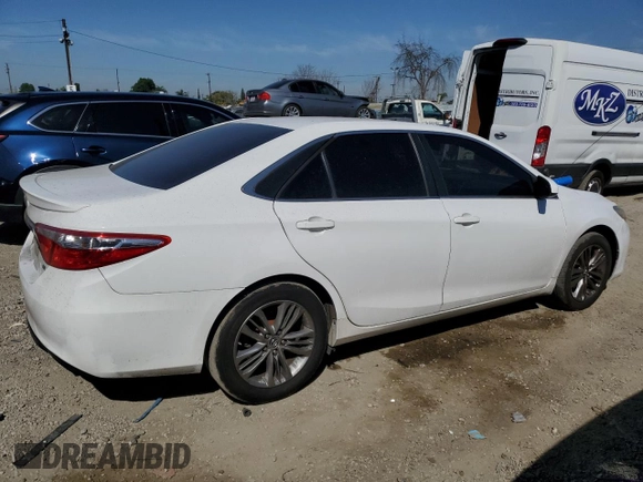 2015 Toyota Camry XLE with VIN 4T1BF1FK5FU032378, listed as a Copart auction lot 52812325 with 172,579 mi miles and Salvage Title. Bid and sale history available at carsss.com. Image 3.