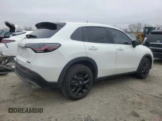 2024 Honda HR-V Sport with VIN 3CZRZ2H57RM746426, listed as a Copart auction lot 43810435 with 9,857 mi miles and Salvage Title. Bid and sale history available at carsss.com. Image 3.