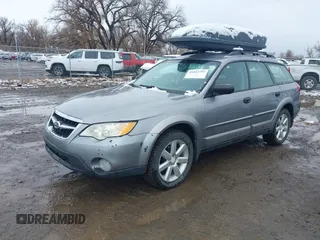 2009 Subaru Outback Special Edition z VIN 4S4BP61C497320017, wystawiony jako IAAI lot #41813797 z przebiegiem 138 069 mil mil oraz . Historia ofert i sprzedaży dostępna na DreamBid. Obrazek 16.
