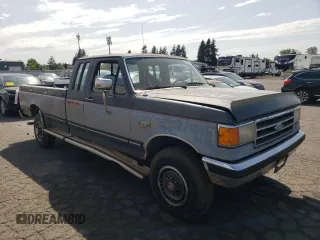 1991 Ford F-250 с VIN 1FTHX26GXMKA33256, выставлен на аукционе Copart как лот 59715565 с пробегом 93 443 миль миль и Чистый • Clean title. История ставок и продаж доступна на DreamBid. Изображение 4.