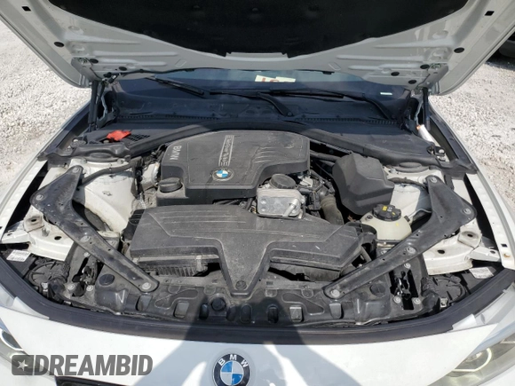 2015 BMW 4 Series 428i z VIN WBA3V5C53FP752002, wystawiony jako Copart lot #53228965 z przebiegiem 98 458 mil mil oraz Szkoda całkowita • Salvage title. Historia ofert i sprzedaży dostępna na DreamBid. Obrazek 11.