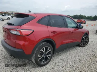2022 Ford Escape SE with VIN 1FMCU0G69NUB85298, listed as a Copart auction lot 64325765 with 35,894 mi miles and Salvage title. Bid and sale history available at DreamBid. Image 3.