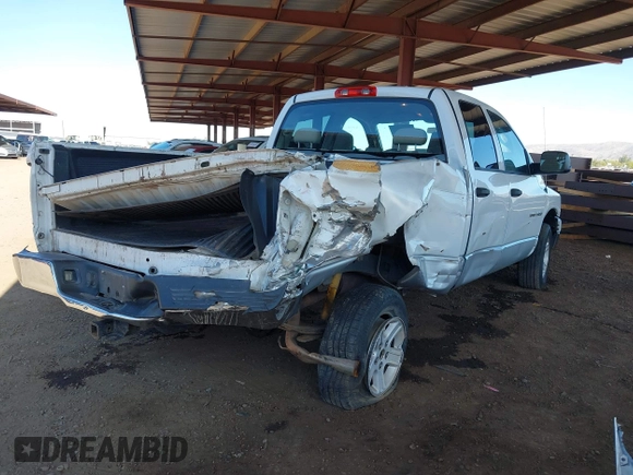 2006 Dodge 1500 SLT with VIN 1D7HU18N56S525572, listed as a IAAI auction lot 42106810 with 174,868 mi miles. Bid and sale history available at carsss.com. Image 4.