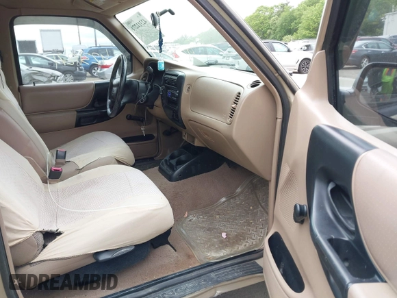 2000 Ford Ranger XL with VIN 1FTZR15V2YTA89992, listed as a IAAI auction lot 42311271 with 218,660 mi miles and . Bid and sale history available at DreamBid. Image 5.