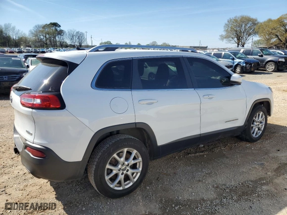 2014 Jeep Cherokee Latitude with VIN 1C4PJLCS4EW144018, listed as a Copart auction lot 50647315 with 195,943 mi miles and Salvage Title. Bid and sale history available at carsss.com. Image 3.