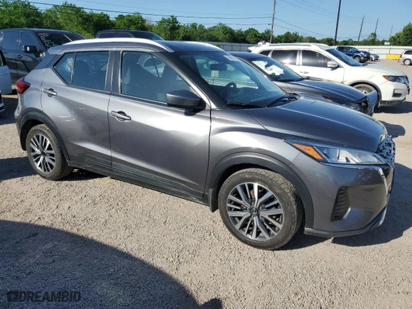 2021 Nissan Kicks SV with VIN 3N1CP5CV7ML505235, listed as a Copart auction lot 52159065 with 104,954 mi miles and Clean Title. Bid and sale history available at carsss.com. Image 4.