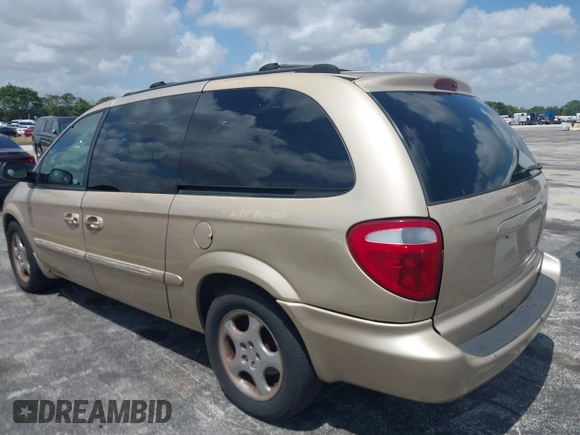 2001 Dodge Caravan ES with VIN 2B8GP54L51R198959, listed as a IAAI auction lot 41941050 with 208,396 mi miles and . Bid and sale history available at carsss.com. Image 6.