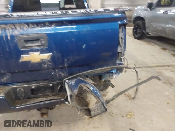2017 Chevrolet Silverado 1500 LTZ with VIN 3GCUKSEC4HG336445, listed as a IAAI auction lot 41895760 with 263,879 mi miles and . Bid and sale history available at DreamBid. Image 6.
