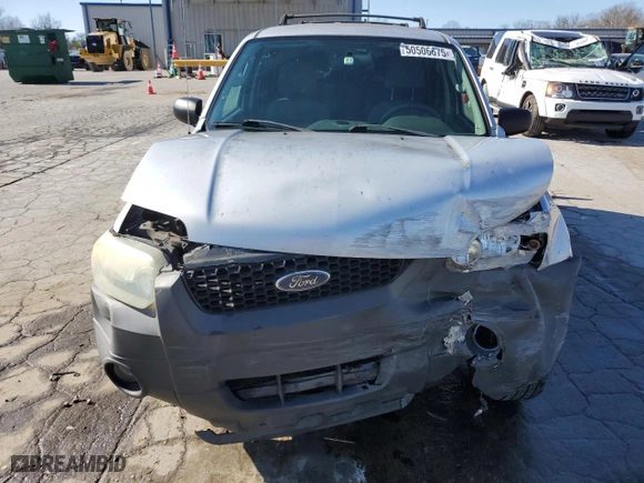 2005 Ford Escape XLT with VIN 1FMYU03155DA05427, listed as a Copart auction lot 50506675 with 142,130 mi miles and Salvage Title. Bid and sale history available at carsss.com. Image 5.