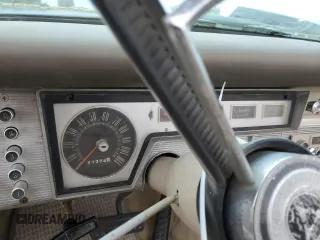 1964 Dodge Dart z VIN 7442677958, wystawiony jako Copart lot #81670574 z przebiegiem 61 374 mil mil oraz Tytuł czysty. Historia ofert i sprzedaży dostępna na DreamBid. Obrazek 9.
