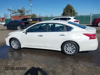 2013 Nissan Altima SV with VIN 1N4AL3APXDN544741, listed as a IAAI auction lot 41435981 with 18,990 mi miles and . Bid and sale history available at carsss.com. Image 14.