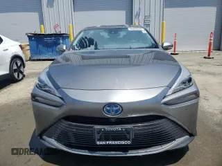 2022 Toyota Mirai XLE with VIN JTDAAAAA6NA007342, listed as a Copart auction lot 60264625 with 27,410 mi miles and Salvage title. Bid and sale history available at DreamBid. Image 5.