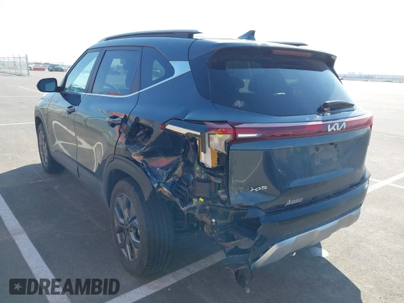 2024 Kia Seltos S z VIN KNDEUCAA1R7606866, wystawiony jako IAAI lot #41860017 z przebiegiem 15 384 mil mil oraz . Historia ofert i sprzedaży dostępna na DreamBid. Obrazek 6.
