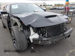 2020 Dodge Charger Scat Pack z VIN 2C3CDXGJ7LH192448, wystawiony jako IAAI lot #41884566 z przebiegiem 29 471 mil mil oraz . Historia ofert i sprzedaży dostępna na DreamBid. Obrazek 6.