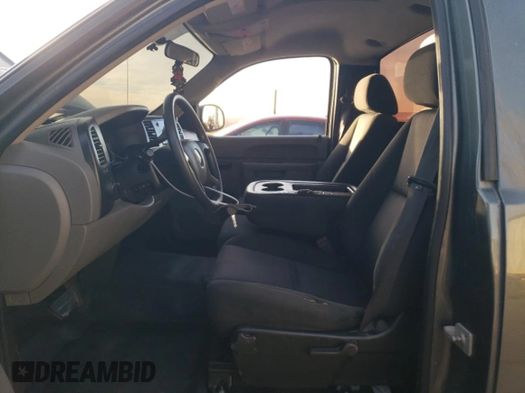 2011 GMC Sierra 1500 Work Truck z VIN 1GTN1TEX5BZ336641, wystawiony jako Copart lot #42432045 z przebiegiem 105 362 mil mil oraz Szkody całkowita. Historia ofert i sprzedaży dostępna na DreamBid. Obrazek 7.