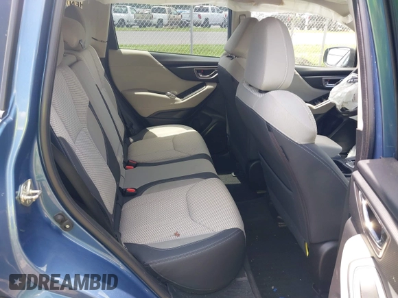 2021 Subaru Forester Premium with VIN JF2SKAFC8MH476063, listed as a IAAI auction lot 42622238 with 89,968 mi miles and . Bid and sale history available at DreamBid. Image 8.