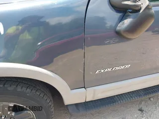 2002 Ford Explorer XLT z VIN 1FMZU73E62ZA22171, wystawiony jako IAAI lot #42600040 z przebiegiem 176 134 mil mil oraz . Historia ofert i sprzedaży dostępna na DreamBid. Obrazek 12.