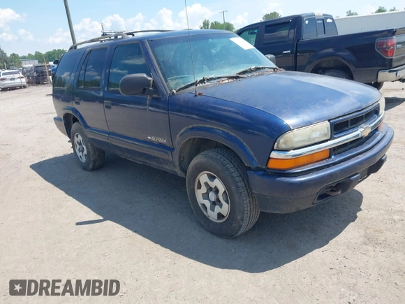 2002 Chevrolet Blazer LS z VIN 1GNDT13WX2K101236, wystawiony jako IAAI lot #42198292 z przebiegiem 193 731 mil mil oraz . Historia ofert i sprzedaży dostępna na DreamBid. Obrazek 1.