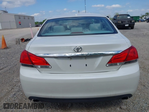 2012 Toyota Avalon z VIN 4T1BK3DB2CU460334, wystawiony jako IAAI lot #42287619 z przebiegiem 140 986 mil mil oraz . Historia ofert i sprzedaży dostępna na DreamBid. Obrazek 17.