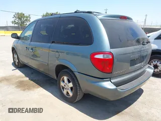2005 Dodge Caravan SXT with VIN 2D4GP44L95R565529, listed as a IAAI auction lot 42460426 with 97,882 mi miles and . Bid and sale history available at DreamBid. Image 3.
