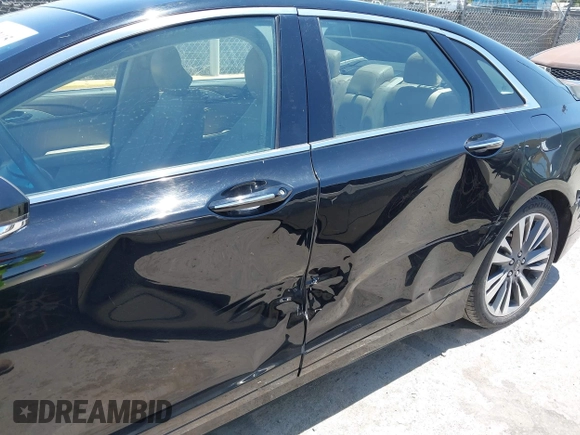 2017 Lincoln MKZ Reserve with VIN 3LN6L5E99HR650040, listed as a IAAI auction lot 42582415 with 56,082 mi miles and . Bid and sale history available at DreamBid. Image 6.