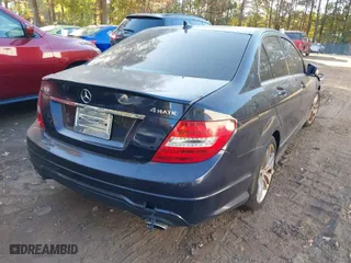 2013 Mercedes-Benz C-Class C 300 Sport with VIN WDDGF8AB8DR290863, listed as a IAAI auction lot 40739394 with 165,377 mi miles. Bid and sale history available at carsss.com. Image 4.