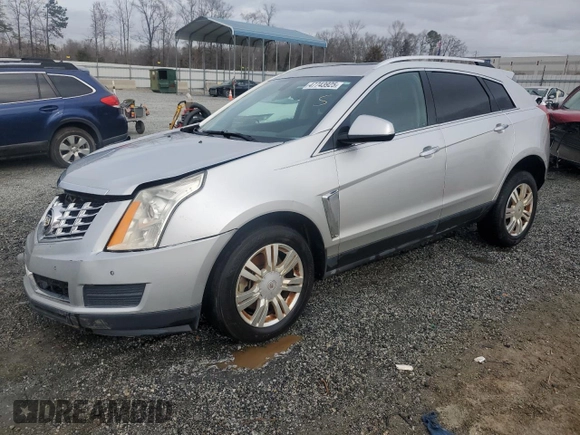 2013 Cadillac SRX Luxury Collection with VIN 3GYFNCE30DS622753, listed as a Copart auction lot 47743925 with 233,449 mi miles and Salvage Title. Bid and sale history available at carsss.com. Image 1.