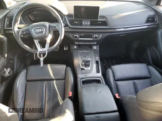 2018 Audi SQ5 Prestige with VIN WA1C4AFY0J2027977, listed as a Copart auction lot 68271184 with Not Provided miles and Salvage Title. Bid and sale history available at DreamBid. Image 8.