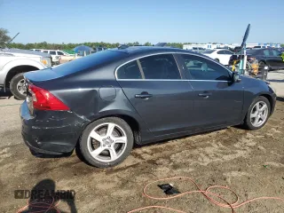 2013 Volvo S60 T5 with VIN YV1612FH3D2177811, listed as a Copart auction lot 53438715 with 146,829 mi miles and Salvage Title. Bid and sale history available at carsss.com. Image 3.
