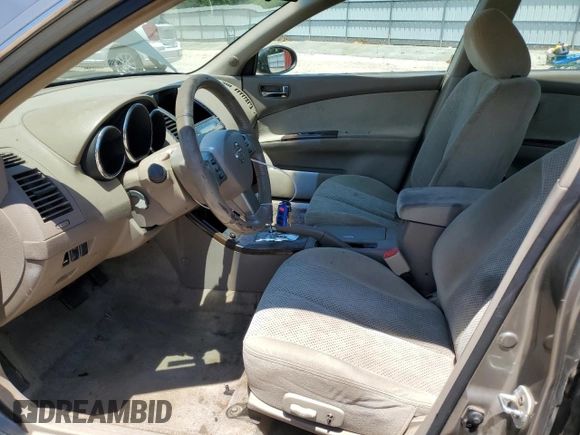 2005 Nissan Altima SE z VIN 1N4BL11D95N451242, wystawiony jako Copart lot #55942315 z przebiegiem 245 942 mil mil oraz Szkoda całkowita • Salvage title. Historia ofert i sprzedaży dostępna na DreamBid. Obrazek 7.