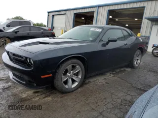 2019 Dodge Challenger SXT z VIN 2C3CDZAG0KH531607, wystawiony jako Copart lot #61852845 z przebiegiem 105 203 mil mil oraz Czysty tytuł • Clean title. Historia ofert i sprzedaży dostępna na DreamBid. Obrazek 1.