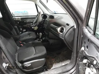 2020 Jeep Renegade Sport z VIN ZACNJBAB5LPL22109, wystawiony jako IAAI lot #41429694 z przebiegiem 63 441 mil mil oraz . Historia ofert i sprzedaży dostępna na DreamBid. Obrazek 5.