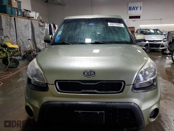 2012 Kia Soul + with VIN KNDJT2A68C7367105, listed as a Copart auction lot 43276985 with 152,107 mi miles and Salvage Title. Bid and sale history available at carsss.com. Image 5.