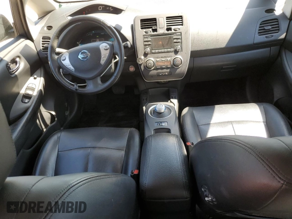 2015 Nissan LEAF SV with VIN 1N4AZ0CP5FC314467, listed as a Copart auction lot 50757135 with 31,995 mi miles and Salvage Title. Bid and sale history available at carsss.com. Image 8.