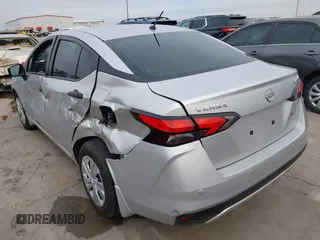 2024 Nissan Versa S with VIN 3N1CN8DV0RL884947, listed as a IAAI auction lot 41587418 with 33,466 mi miles. Bid and sale history available at carsss.com. Image 3.