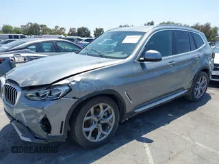 2024 BMW X3 sDrive30i z VIN 5UX43DP02RSU43683, wystawiony jako IAAI lot #42473099 z przebiegiem 2 130 mil mil oraz . Historia ofert i sprzedaży dostępna na DreamBid. Obrazek 2.