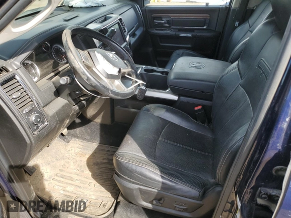 2018 Ram 2500 Laramie z VIN 3C6UR5FL7JG366919, wystawiony jako Copart lot #48167045 z przebiegiem 89 773 mil mil oraz Szkoda całkowita • Salvage title. Historia ofert i sprzedaży dostępna na DreamBid. Obrazek 7.