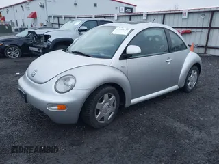 2000 Volkswagen Beetle GLX с VIN 3VWDD21C6YM469268, выставлен на аукционе IAAI как лот 41208322 с пробегом 169 546 миль миль и . История ставок и продаж доступна на DreamBid. Изображение 2.