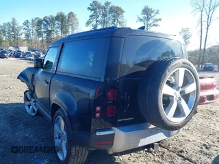 2024 Land Rover Defender S with VIN SALEJ6EX4R2350804, listed as a IAAI auction lot 41833273 with 2,105 mi miles and . Bid and sale history available at DreamBid. Image 14.