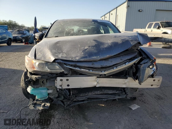 2015 Acura ILX Premium z VIN 19VDE2E52FE000271, wystawiony jako Copart lot #76633154 z przebiegiem 49 646 mil mil oraz Szkoda całkowita • Salvage title. Historia ofert i sprzedaży dostępna na DreamBid. Obrazek 5.