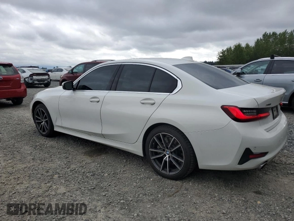 2021 BMW 3 Series 330i xDrive z VIN 3MW5R7J01M8C09484, wystawiony jako Copart lot #59128455 z przebiegiem 43 059 mil mil oraz Szkoda całkowita • Salvage title. Historia ofert i sprzedaży dostępna na DreamBid. Obrazek 2.