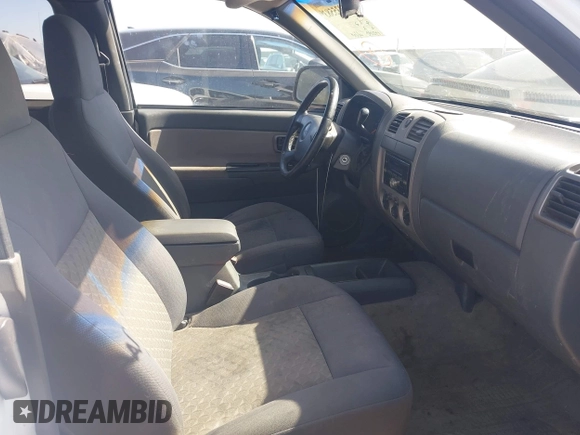2004 GMC Canyon SLE Z85 with VIN 1GTCS196748115402, listed as a IAAI auction lot 41935583 with 172,093 mi miles. Bid and sale history available at carsss.com. Image 5.