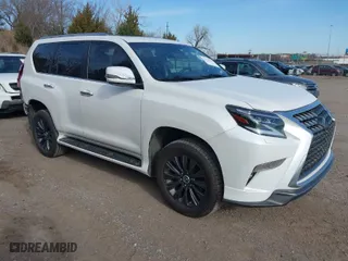 2020 Lexus GX with VIN JTJAM7BX9L5256329, listed as a IAAI auction lot 41752935 with 84,822 mi miles. Bid and sale history available at carsss.com. Image 1.