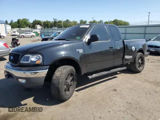 1999 Ford F-150 XL z VIN 2FTRX08L4XCA00426, wystawiony jako Copart lot #68354464 z przebiegiem 157 539 mil mil oraz Szkoda całkowita • Salvage title. Historia ofert i sprzedaży dostępna na DreamBid. Obrazek 1.