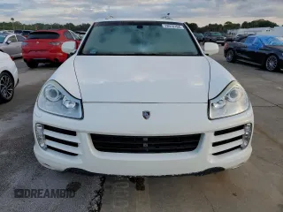 2010 Porsche Cayenne with VIN WP1AB2AP6ALA50406, listed as a Copart auction lot 73970194 with 152,494 mi miles and Non repairable. Bid and sale history available at DreamBid. Image 5.