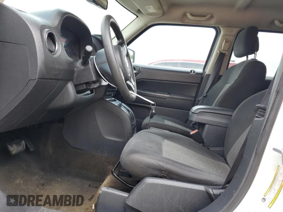 2017 Jeep Patriot Sport with VIN 1C4NJRBB7HD141982, listed as a Copart auction lot 55696265 with 201,824 mi miles and Clean title. Bid and sale history available at DreamBid. Image 7.