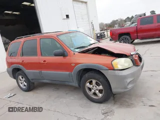 2006 Mazda Tribute i with VIN 4F2YZ02Z96KM08546, listed as a IAAI auction lot 41554299 with Not Provided miles and . Bid and sale history available at carsss.com. Image 13.