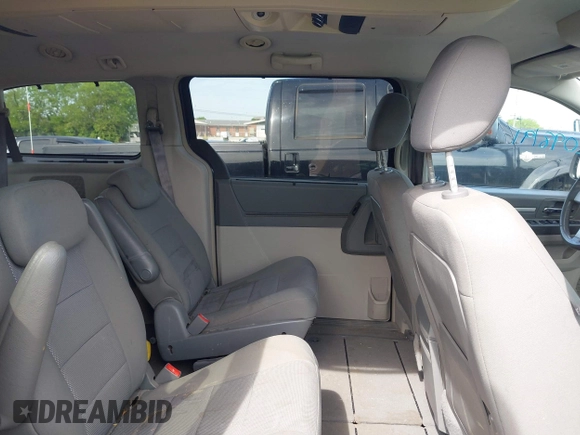 2008 Dodge Grand Caravan SXT with VIN 1D8HN54P58B158151, listed as a IAAI auction lot 42098191 with 219,722 mi miles and . Bid and sale history available at DreamBid. Image 8.